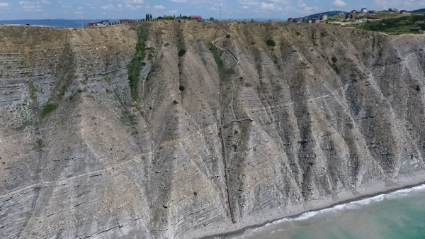 Спуск к морю 800 ступеней в Анапе